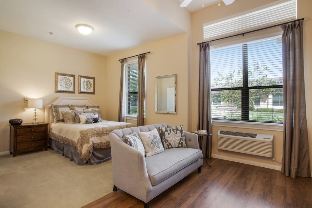 Clayton Oaks Living 1