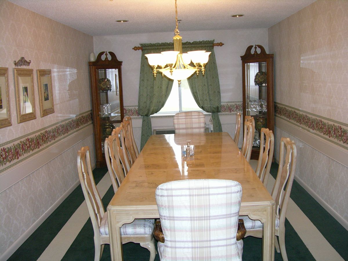 Windsor House at Omni West Assisted Living Residence 3