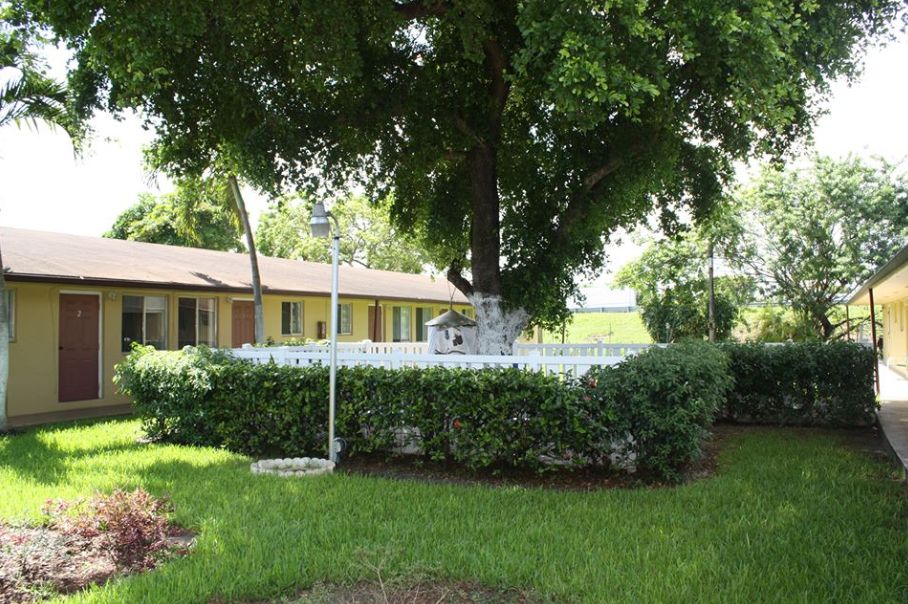 Avalon Park Retirement Residence 1