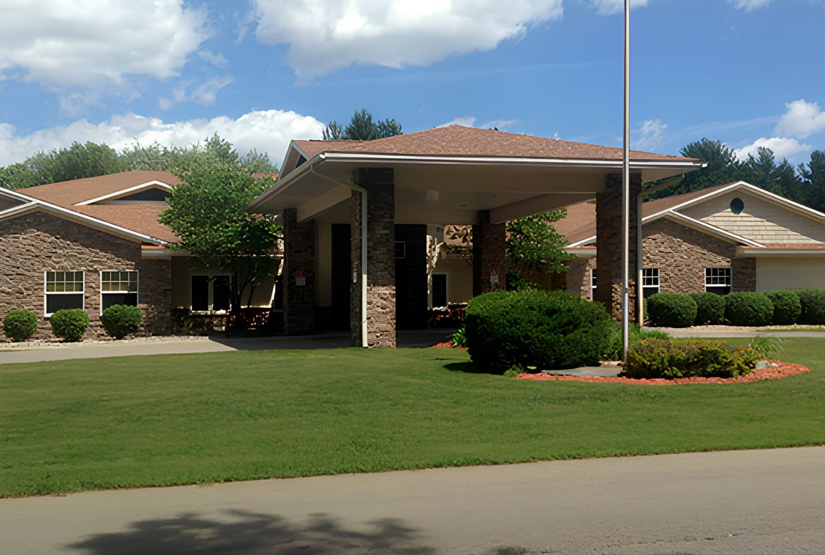 Tawas Village 3