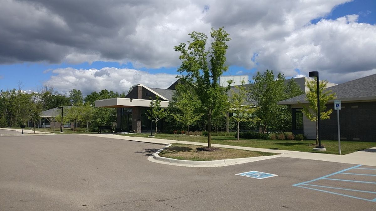 Wellbridge Of Grand Blanc 1