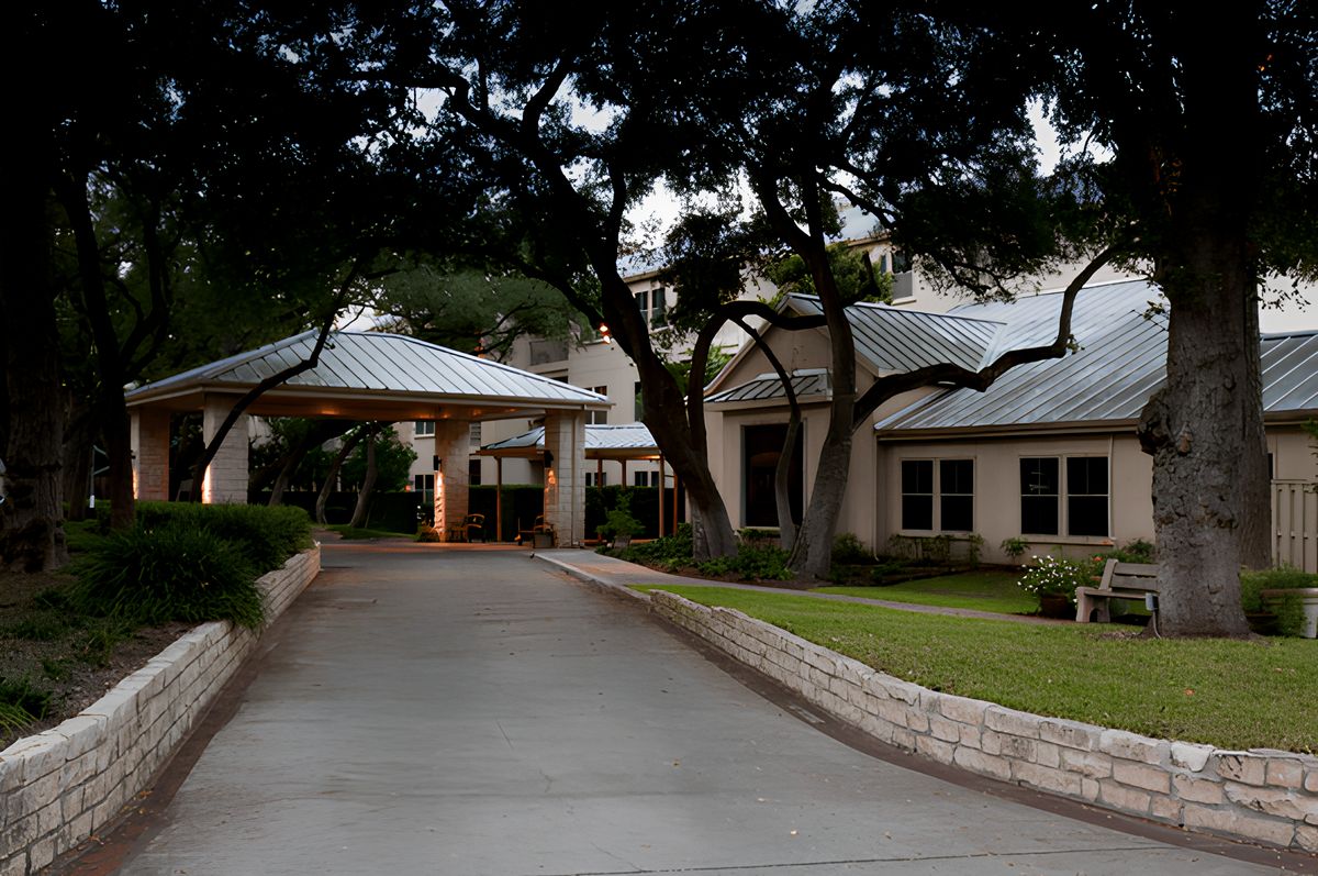 The Inn at Los Patios 1