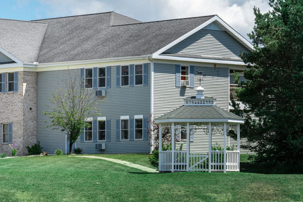 Whispering Pines Senior Living 3