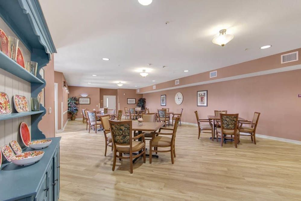The Pines, A Merrill Gardens Community 4