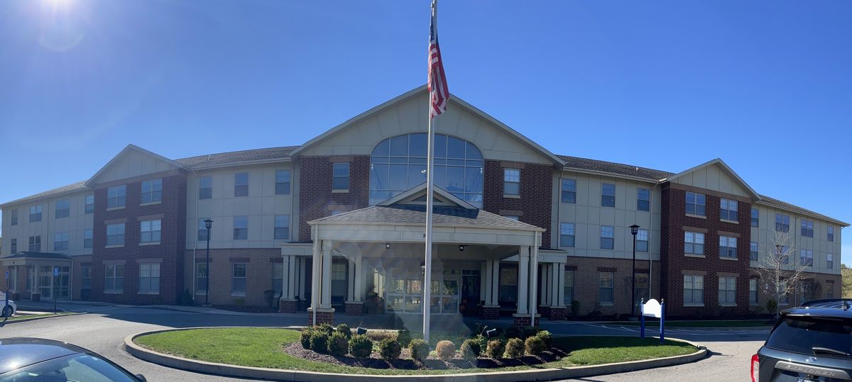 Paramount Senior Living at Peters Township 3