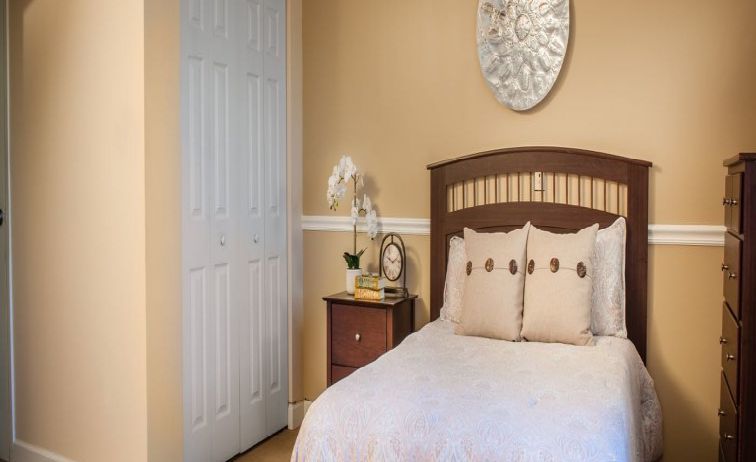 Oak Tree Villas 1