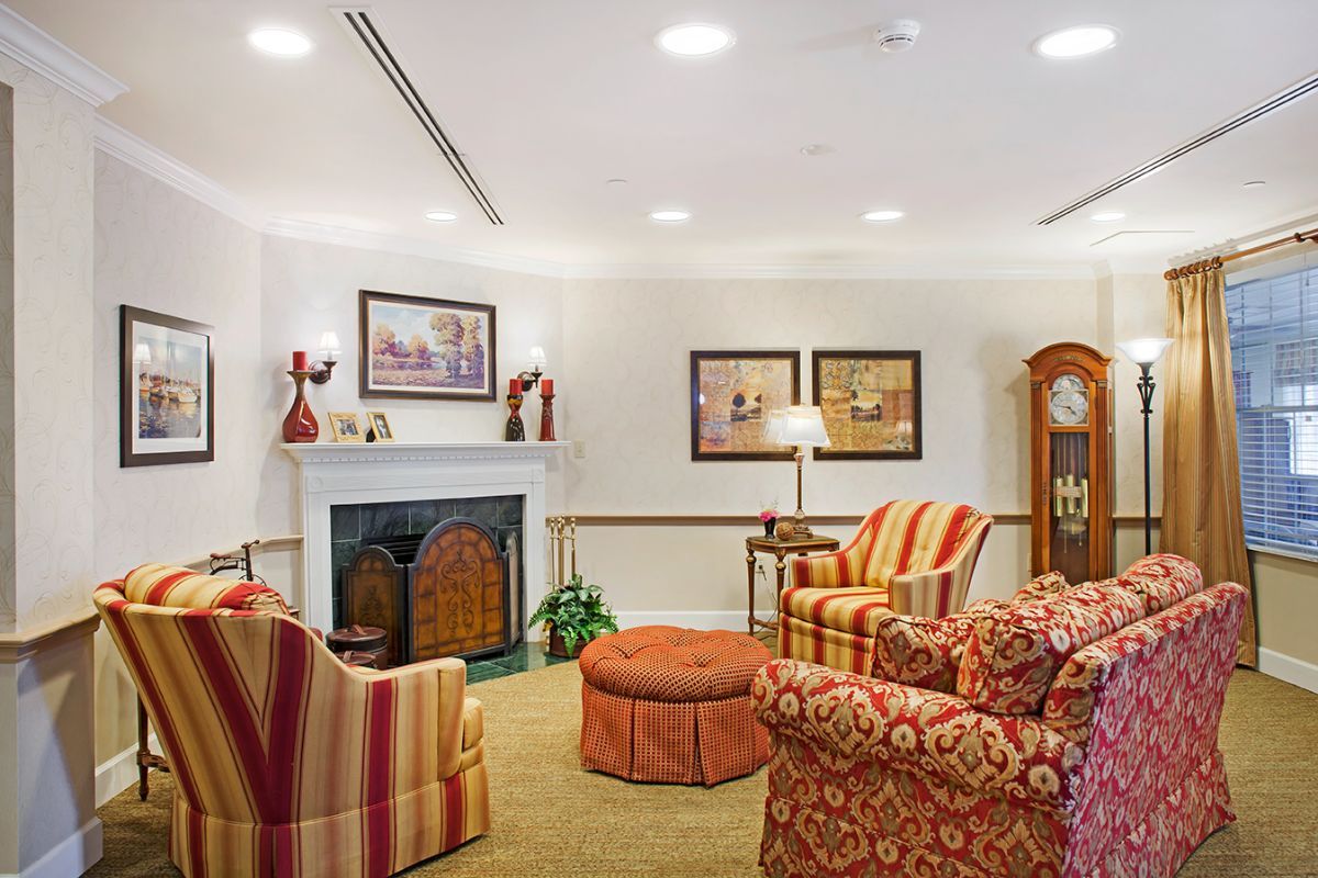 Chapters Living of Barrington 1