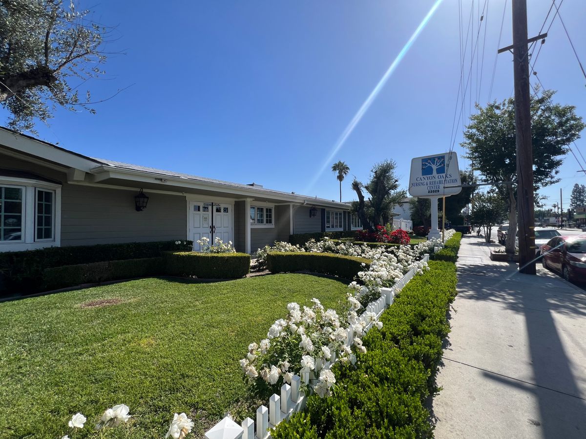 Canyon Oaks Nursing and Rehabilitation Center 3