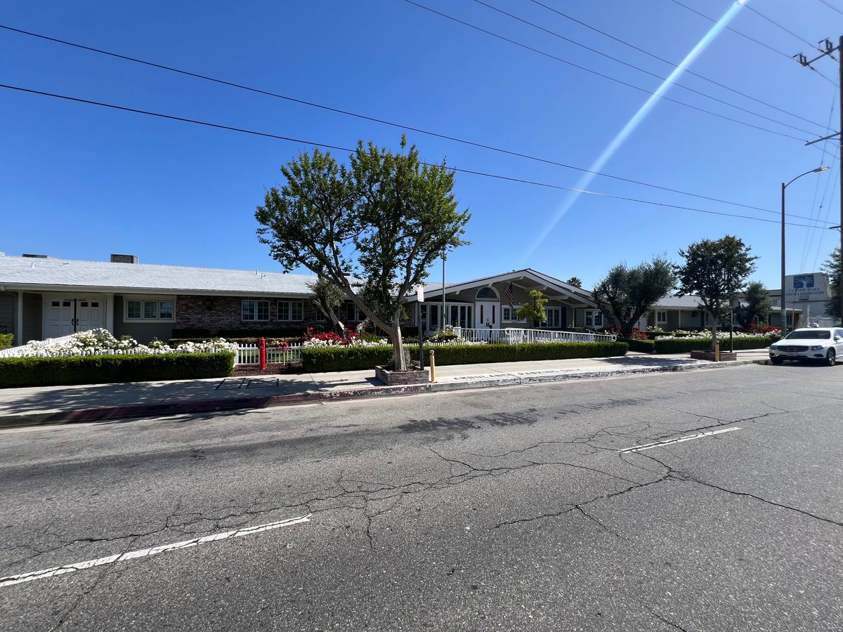 Canyon Oaks Nursing and Rehabilitation Center 4