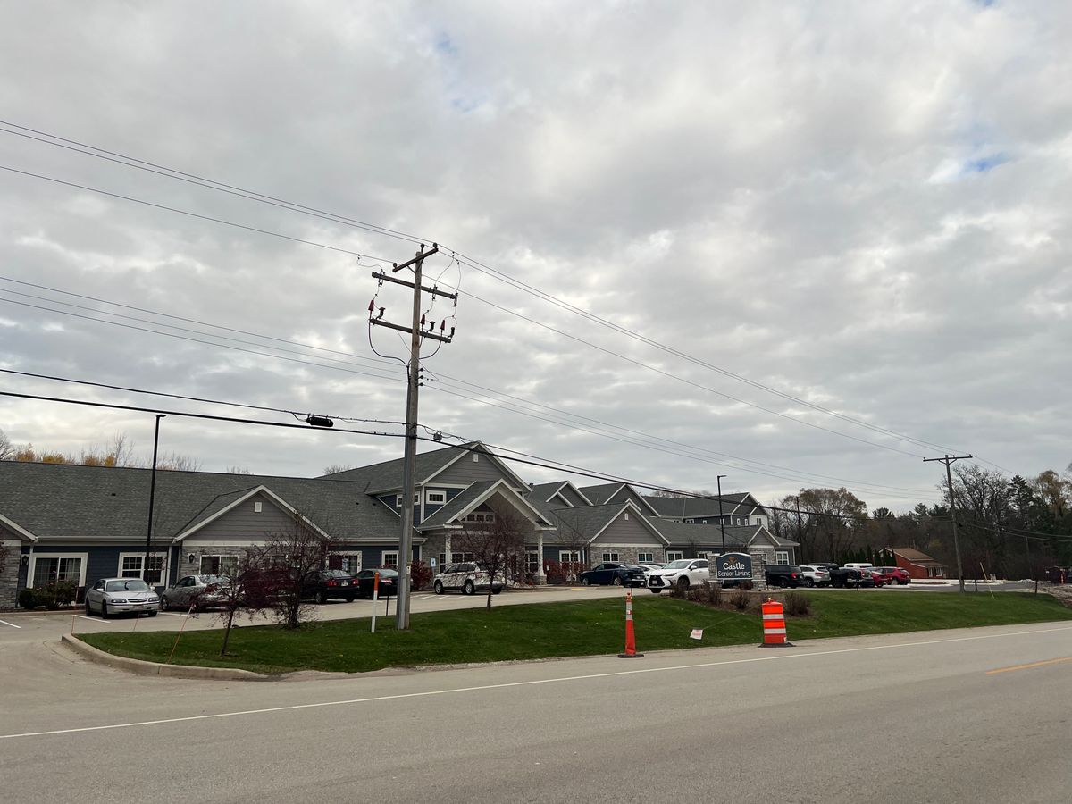 Castle Senior Living - Grand Hills Castle 1