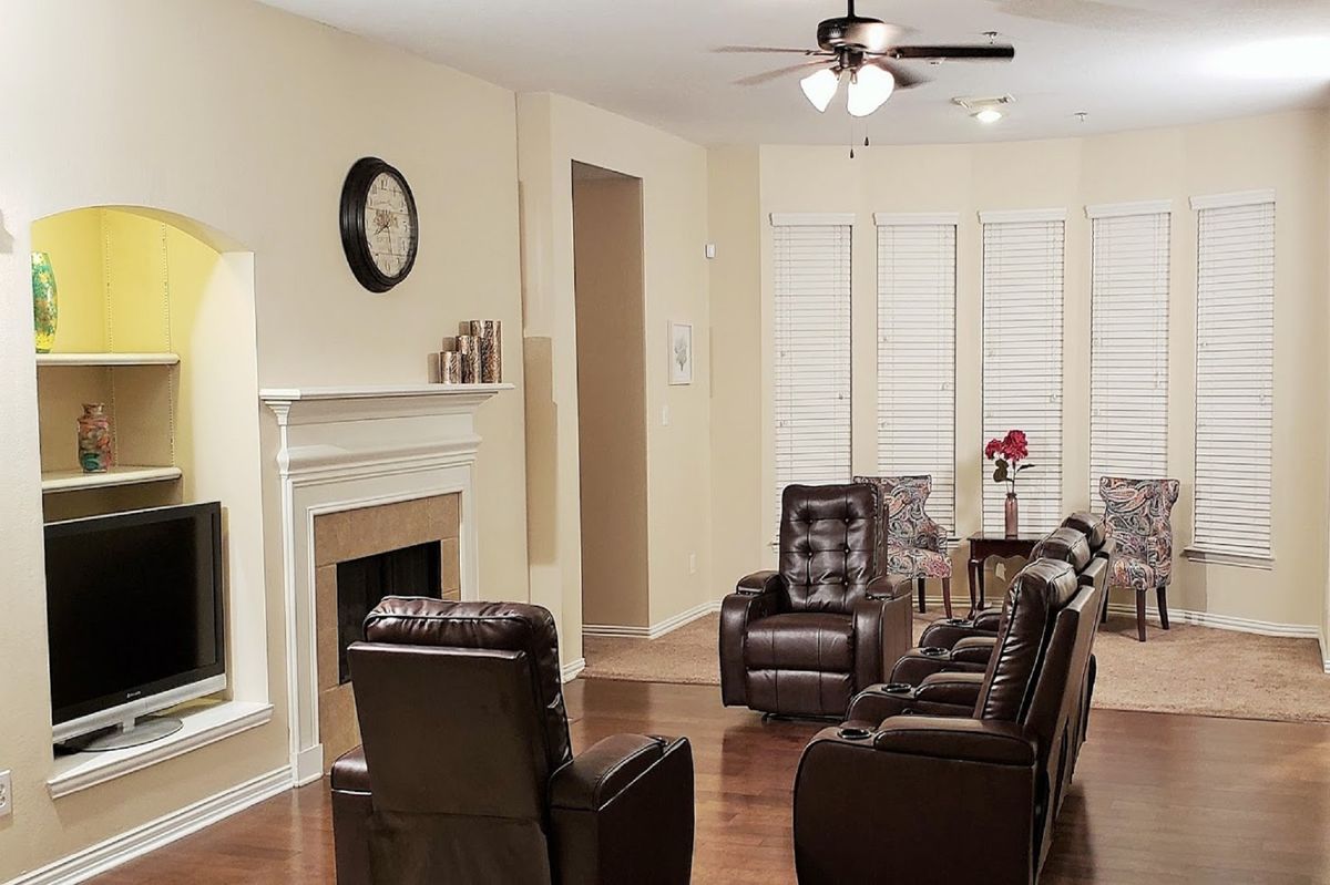 Lilac Assisted Living 4