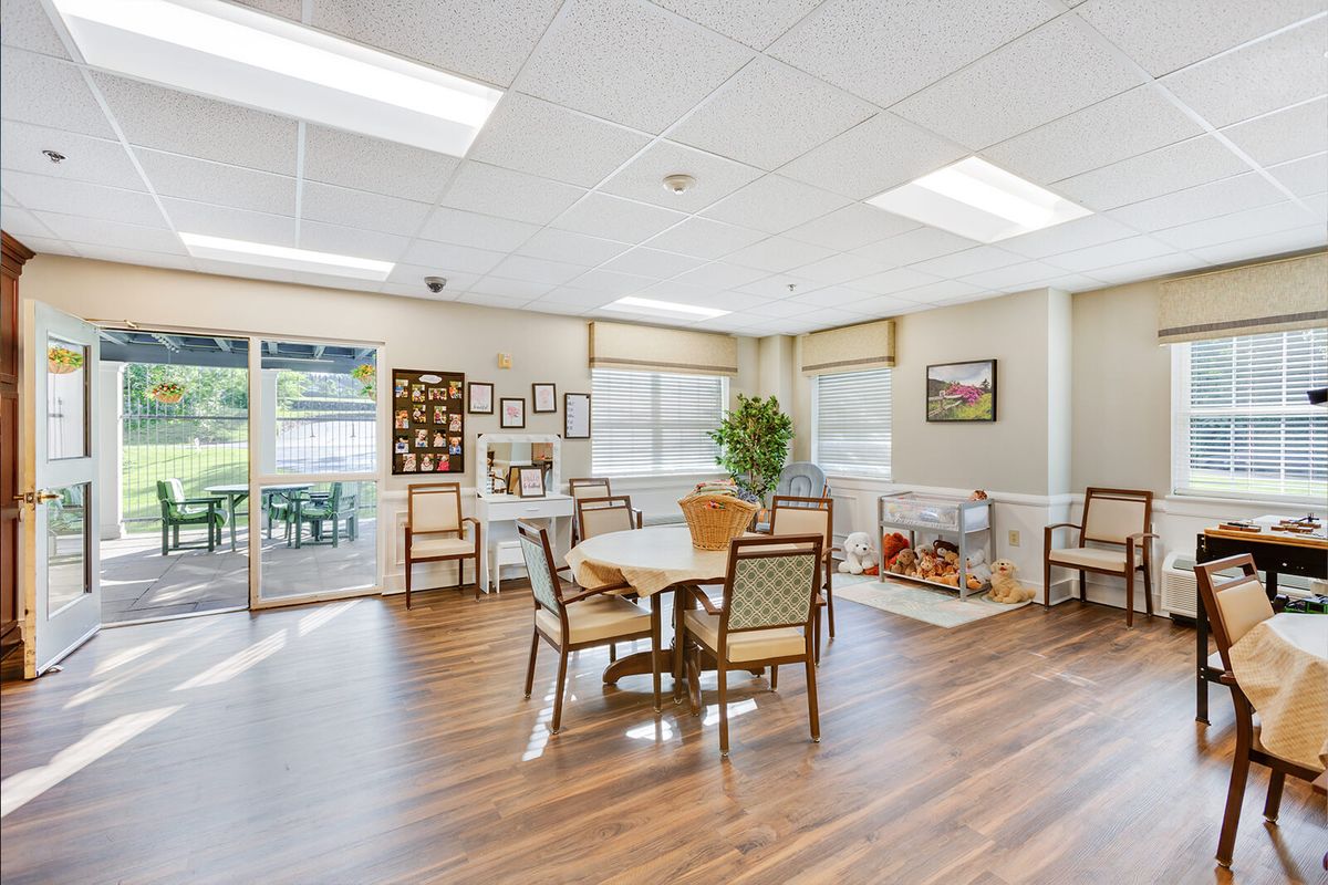StoryPoint Knoxville West 3