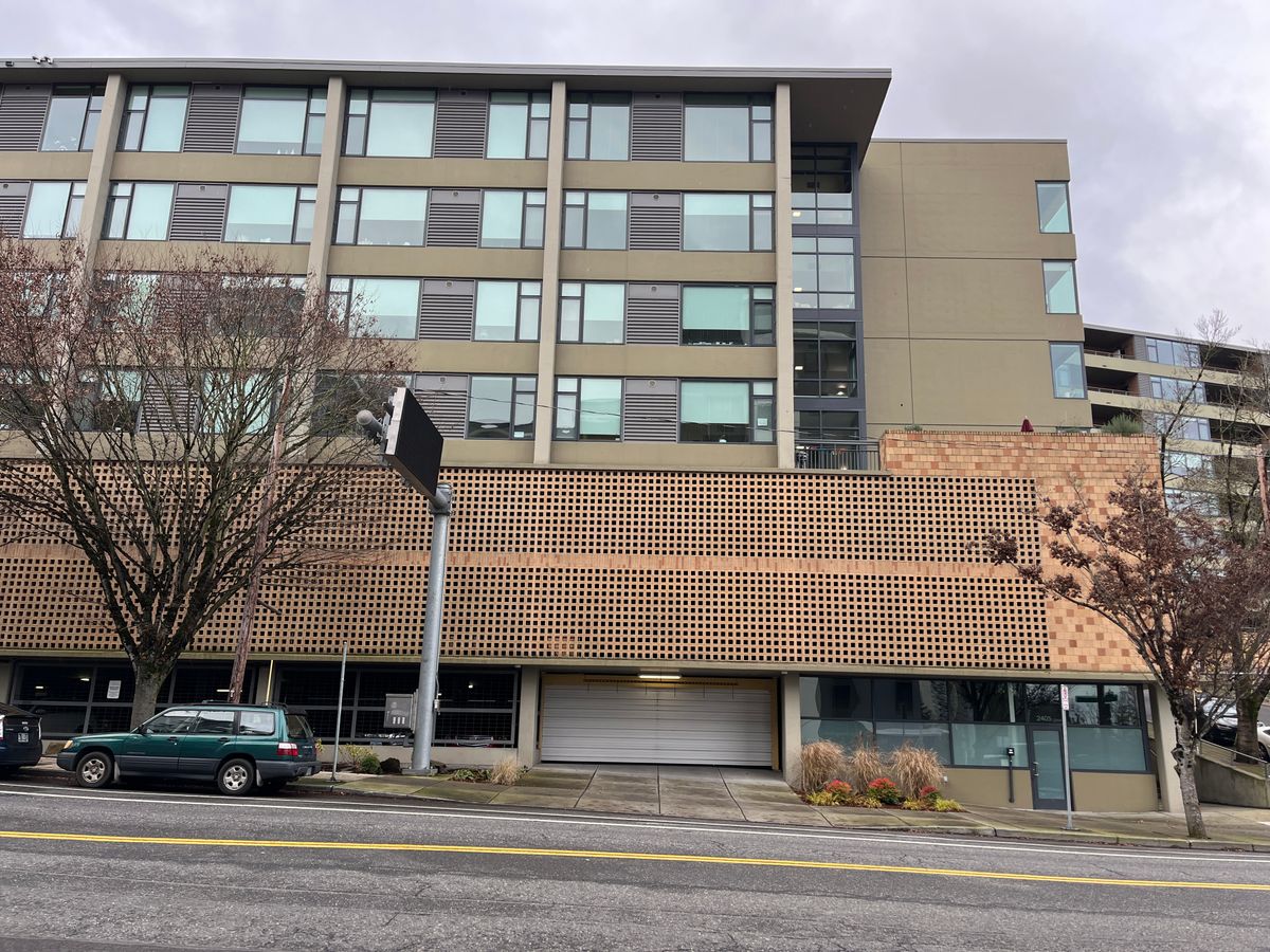 Terwilliger Terrace Alf 2