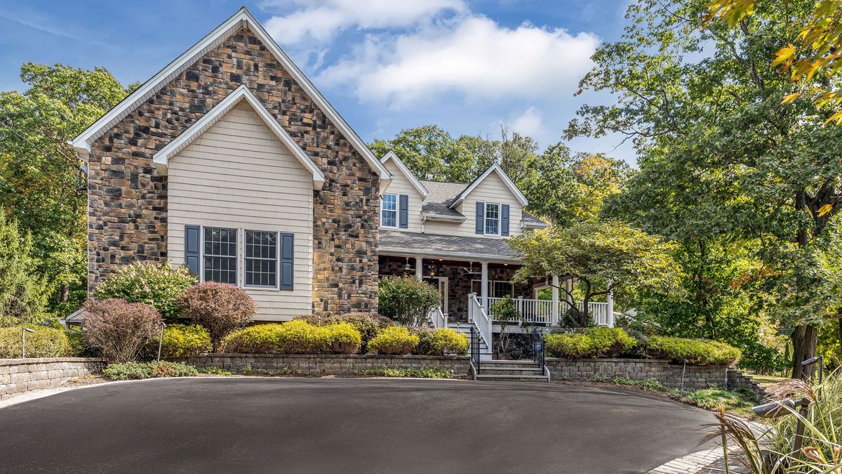 Clover Hill Senior Living 1