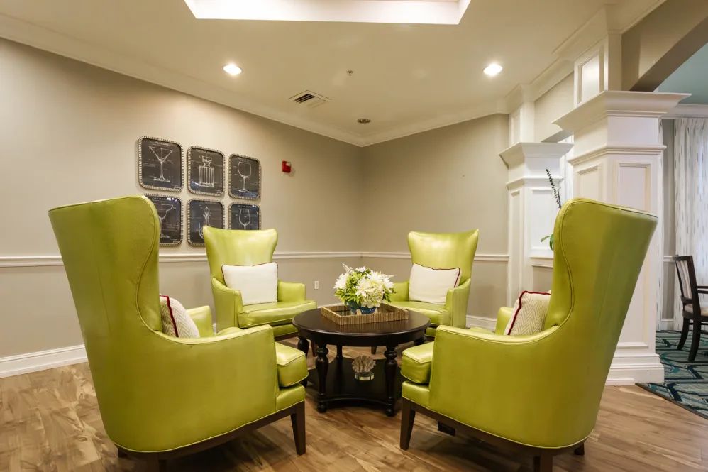 The Barclay at Vero Beach - Assisted Living & Memory Care 2