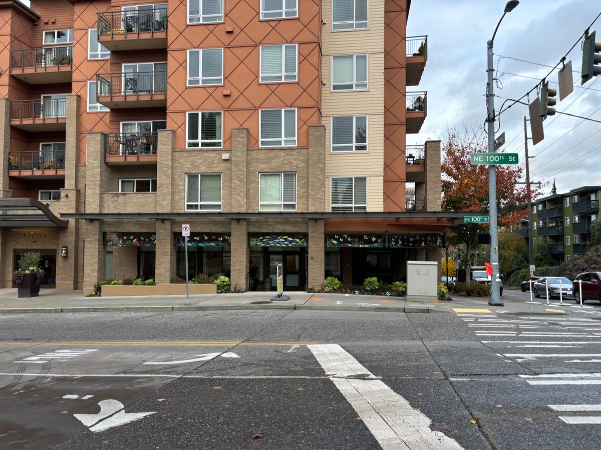 Aljoya Thornton Place 3