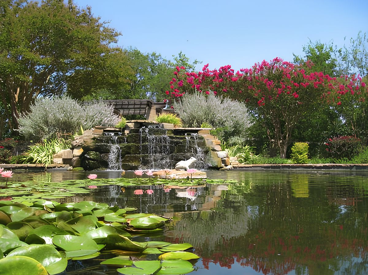 The Courtyard At Christian Care Center 2