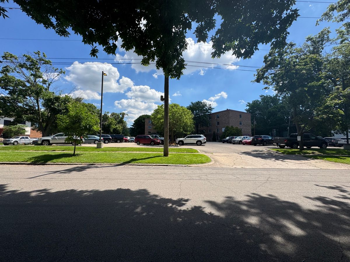 The Emeralds At St Paul 4