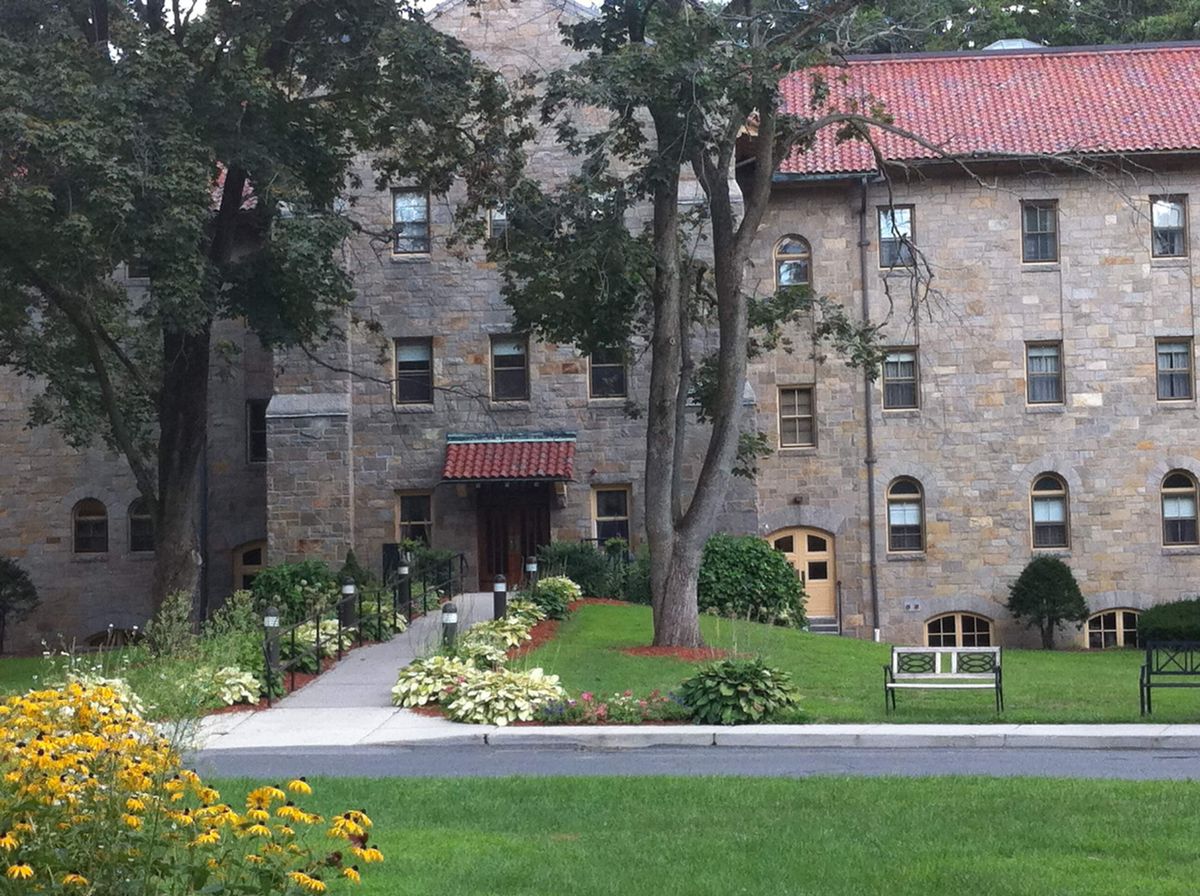 Monastery Heights Senior Living & Memory Care 3