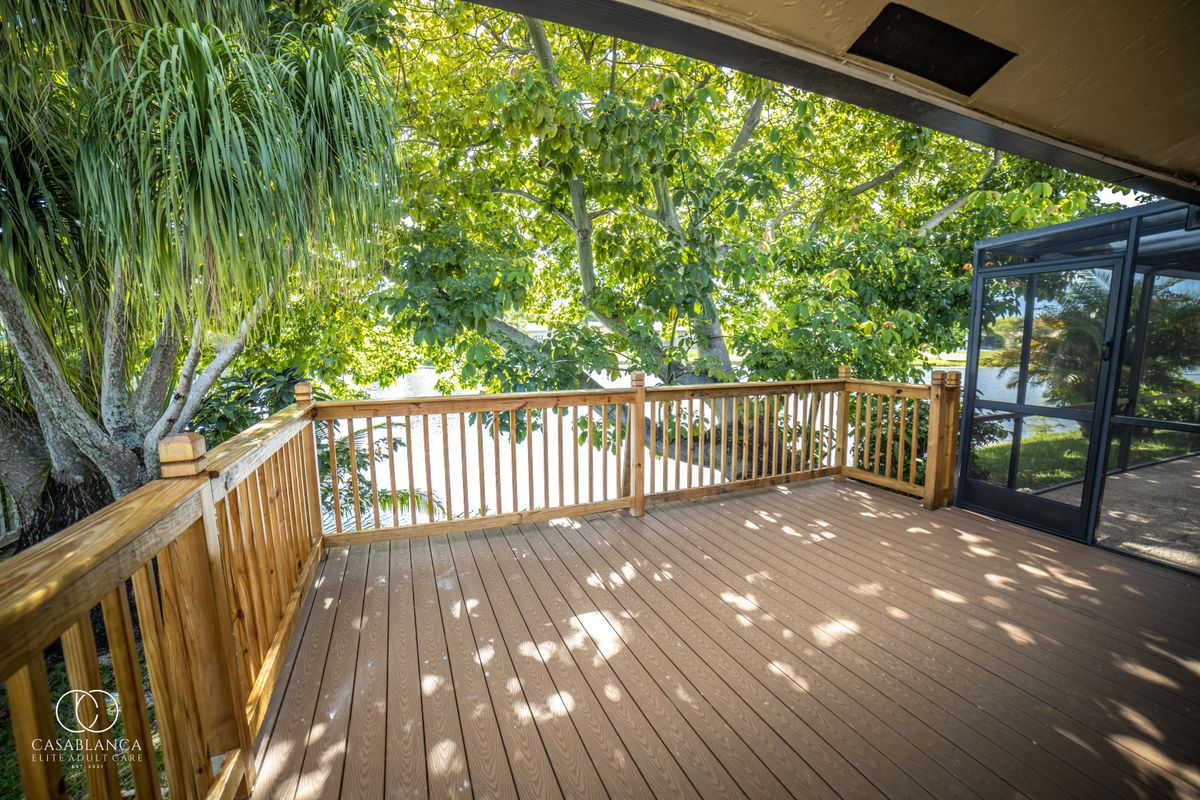 Casablanca Elite Adult Care LLC 4