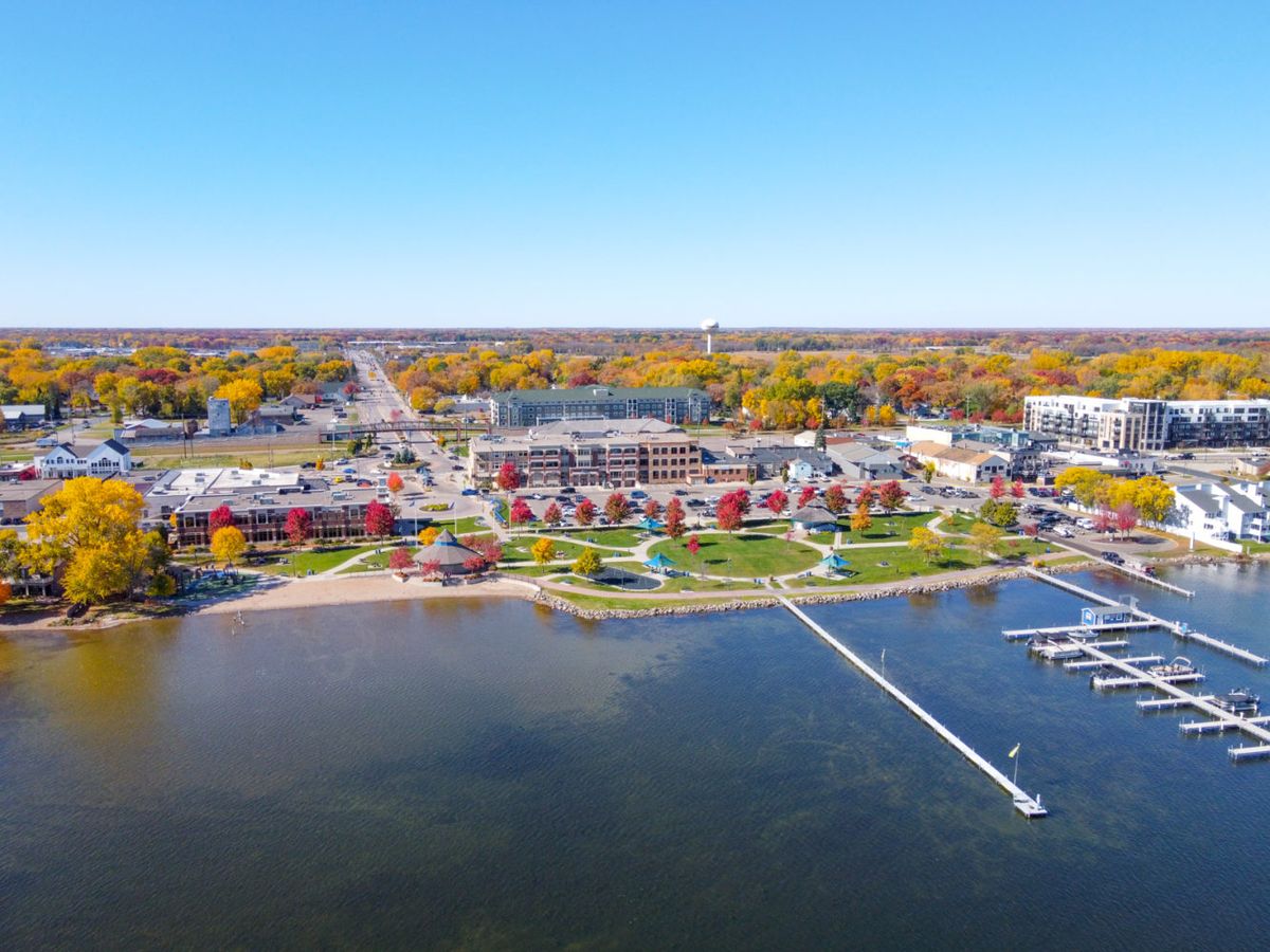 Cherrywood Pointe Forest Lake 4