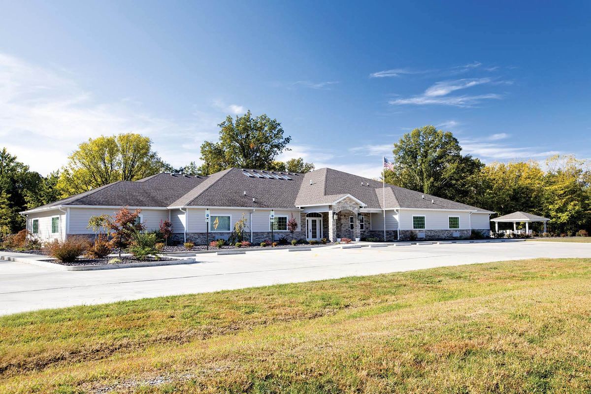 Cedarhurst Of Breese 2