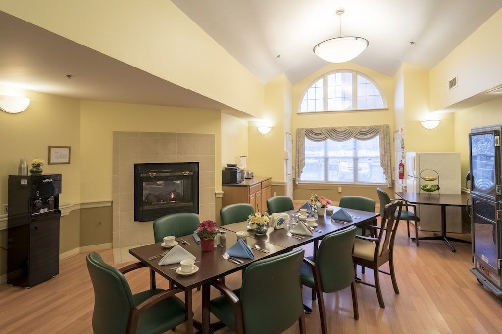 Valley Manor Assisted Living 4