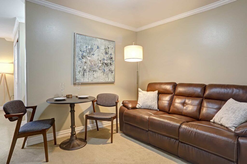 Walnut Place 4