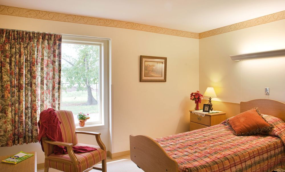 Complete Care at Silver Lake 4