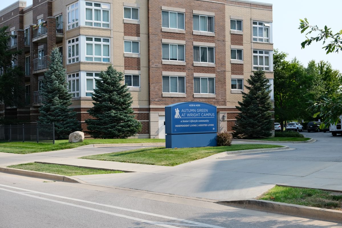 Senior Suites Wright Campus 3