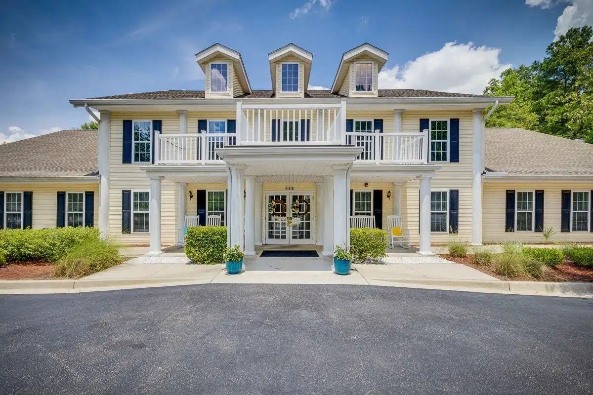 Pinewood Square 3