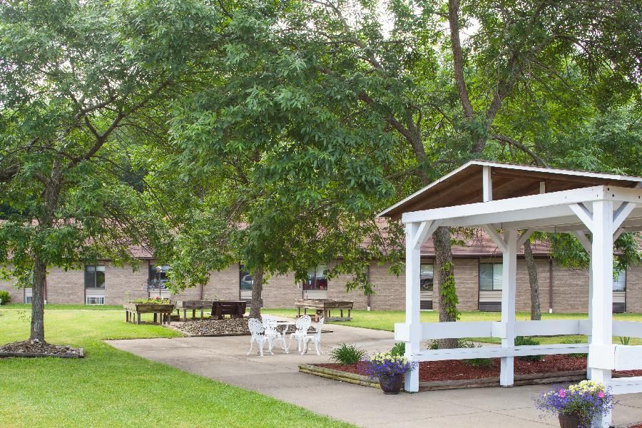 Sistersville Center 1