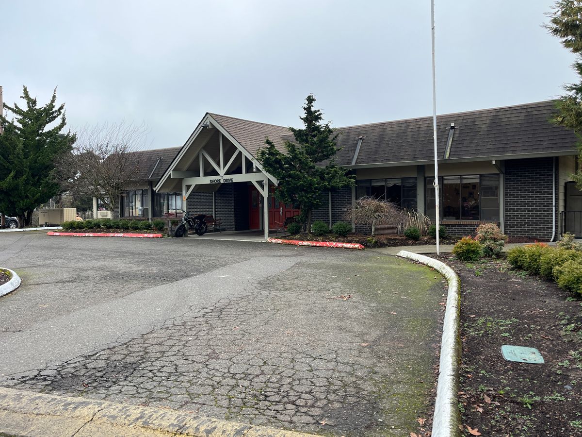 Meadow Park Health & Specialty Care Center 3