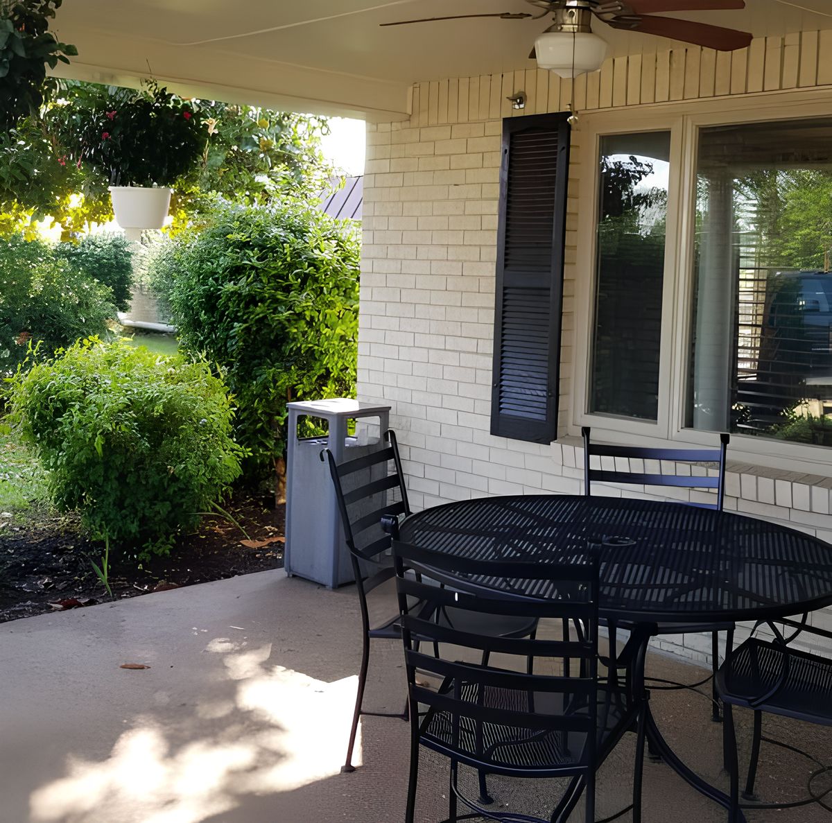 Magnolia Creek Nursing And Rehabilitation 4
