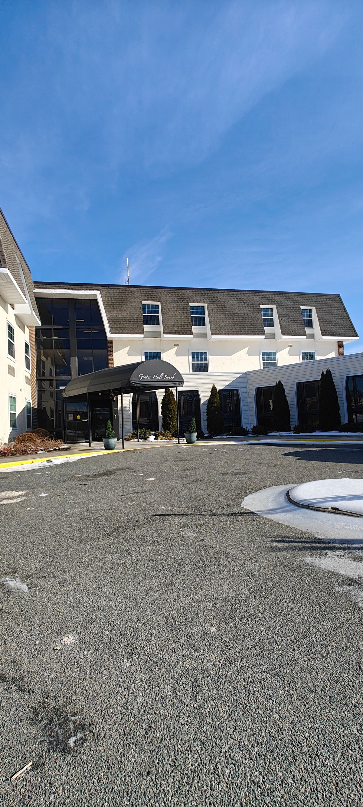 Ginter Hall South 4