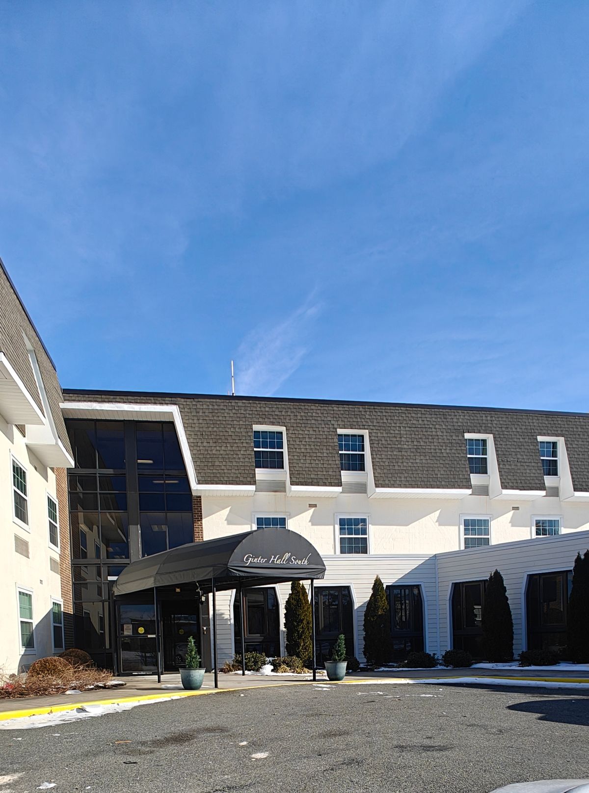 Ginter Hall South 1