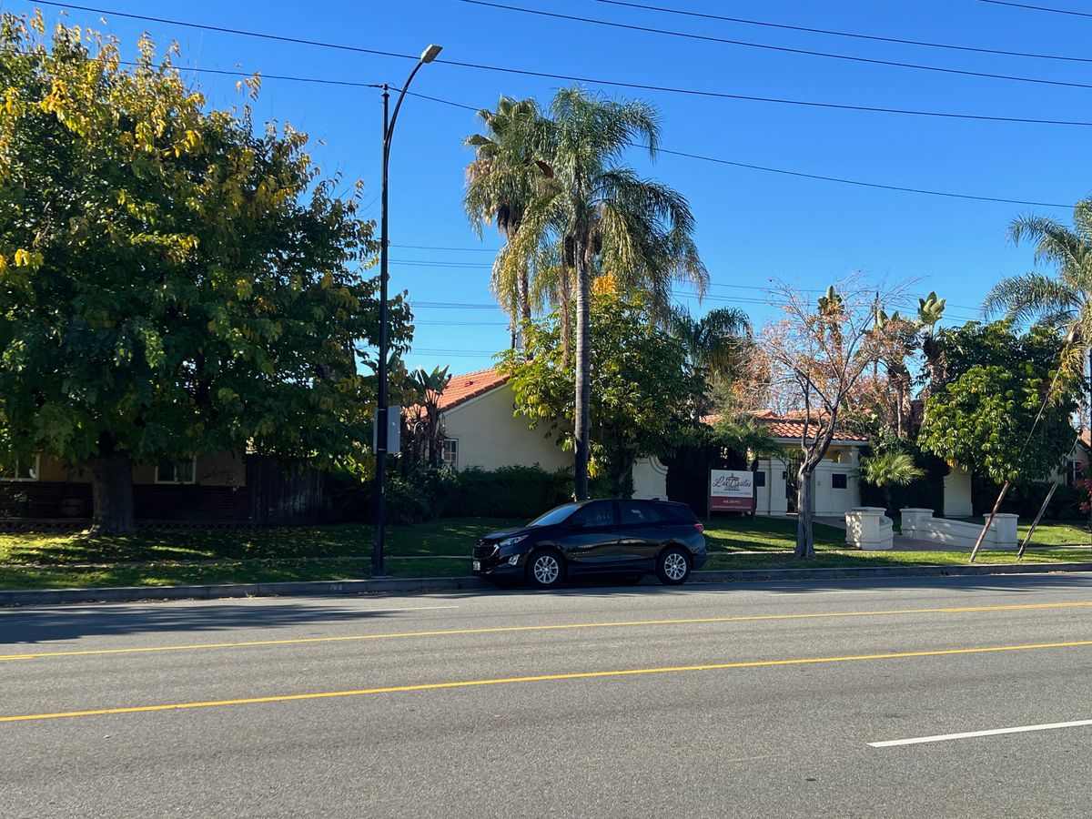 Las Casitas Assisted Living 3