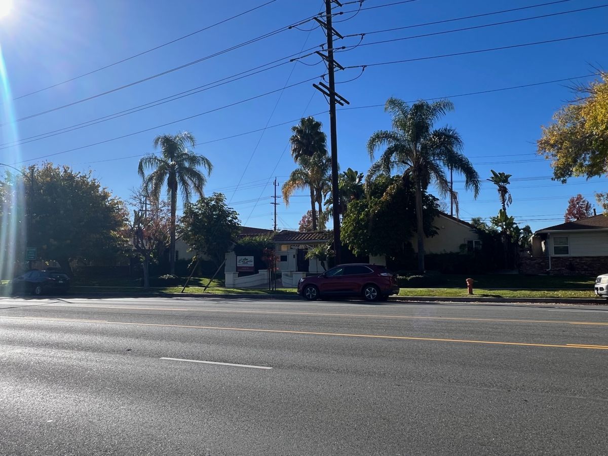 Las Casitas Assisted Living 4