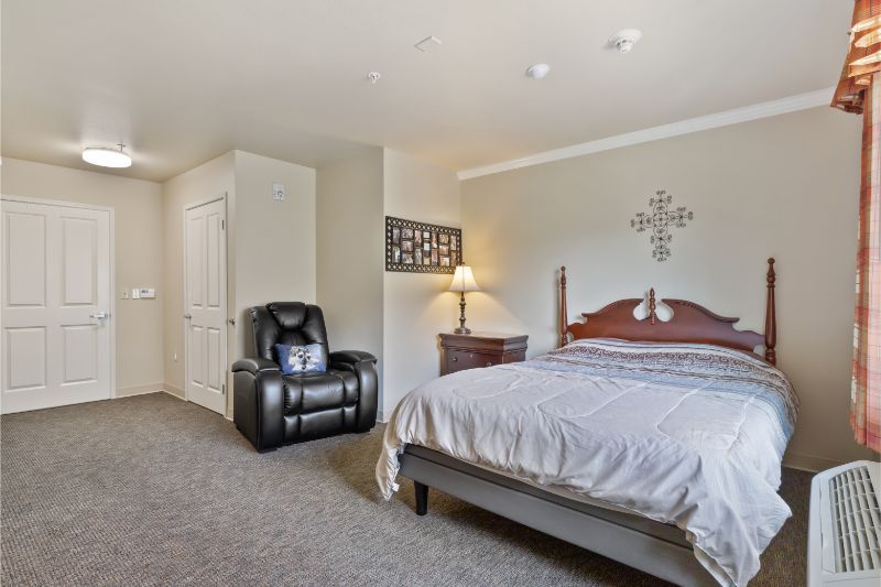 Magnolia Place Memory Care & Transitional Assisted Living 3
