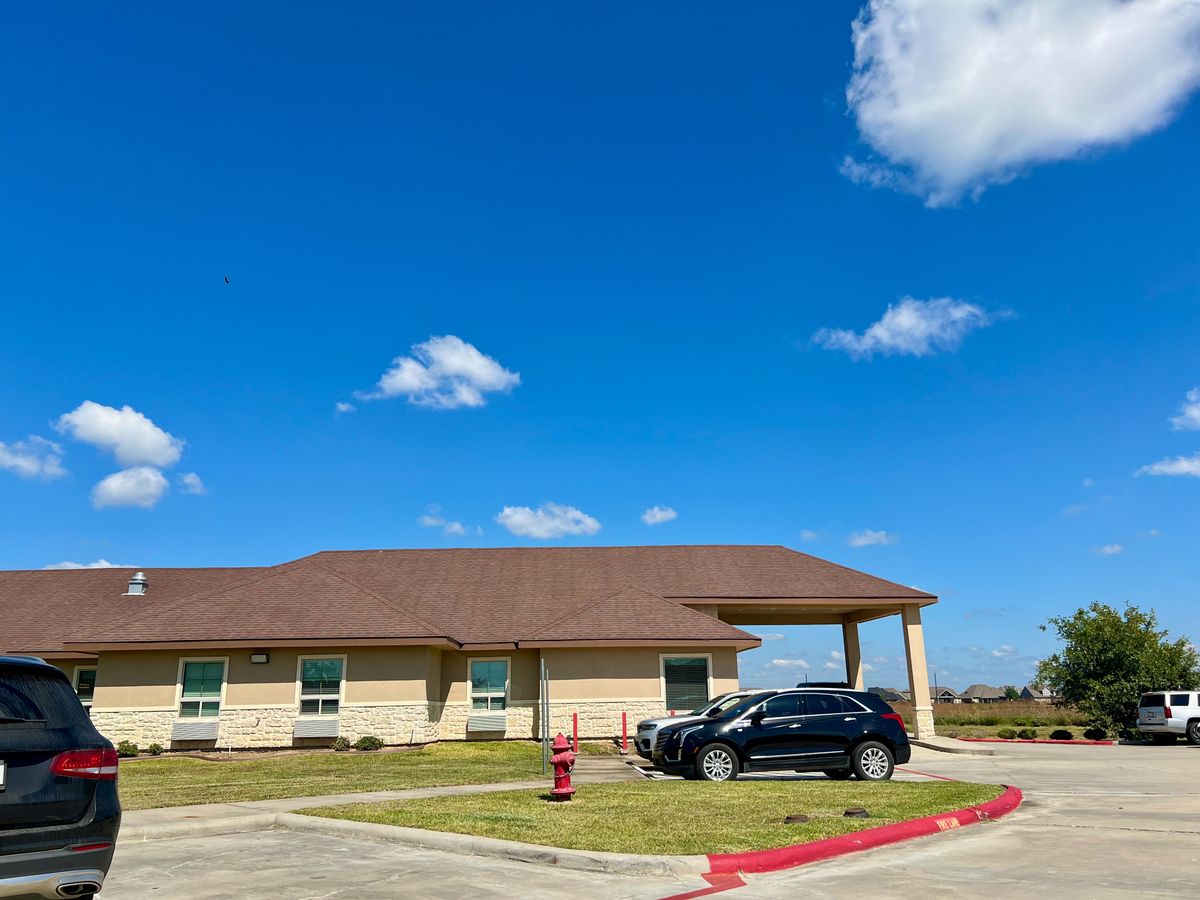 Mont Belvieu Rehabilitation & Healthcare Center 4