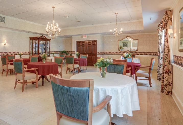 Lakeside Senior Living 4