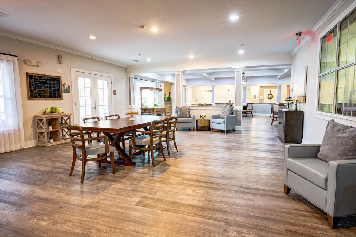 Dogwood Trails Assisted Living & Memory Care 4