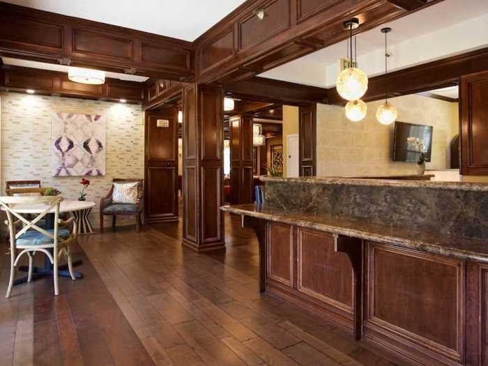 Oakland Heights Senior Living 4