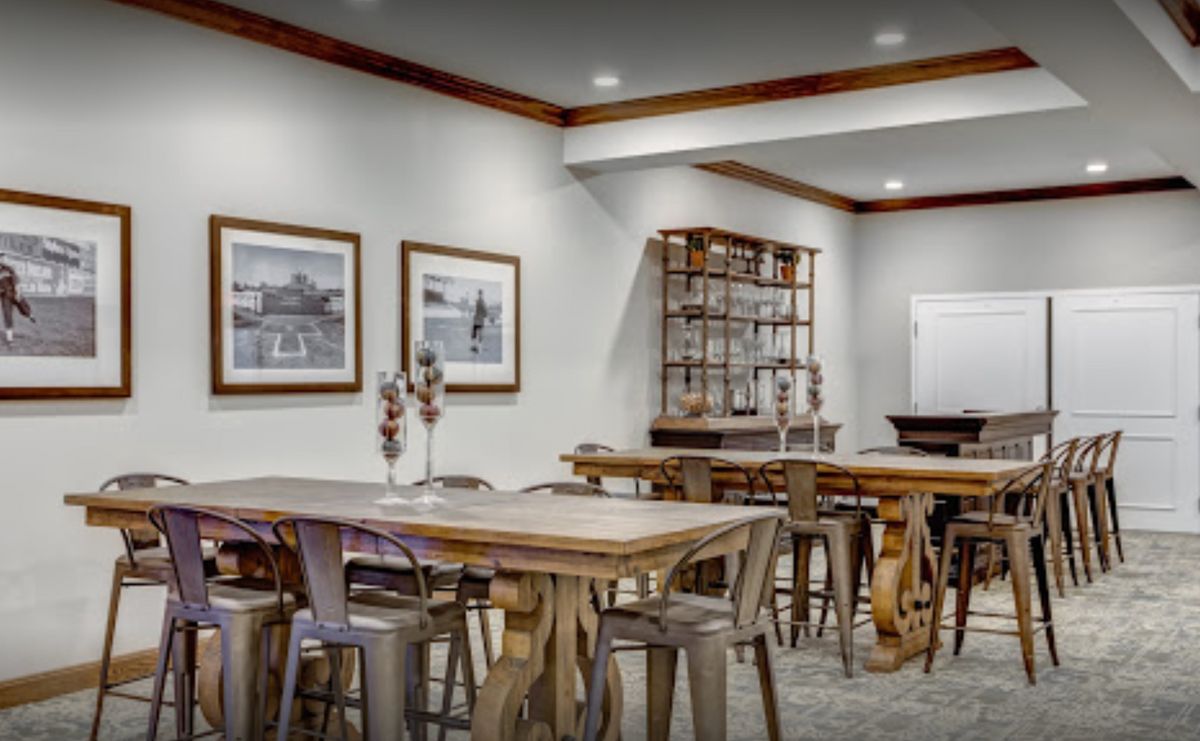 Cedarhurst of Naperville 3