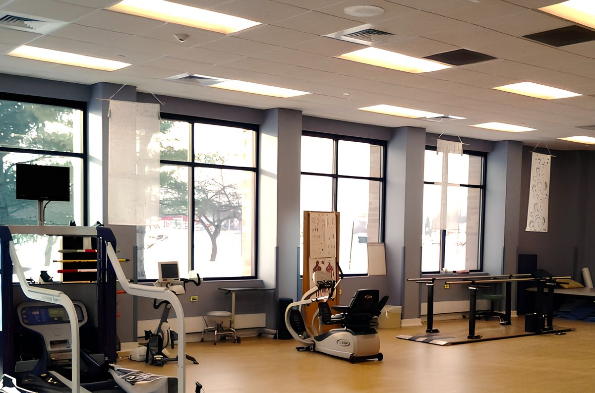Prairie Manor Nursing & Rehab Center 2
