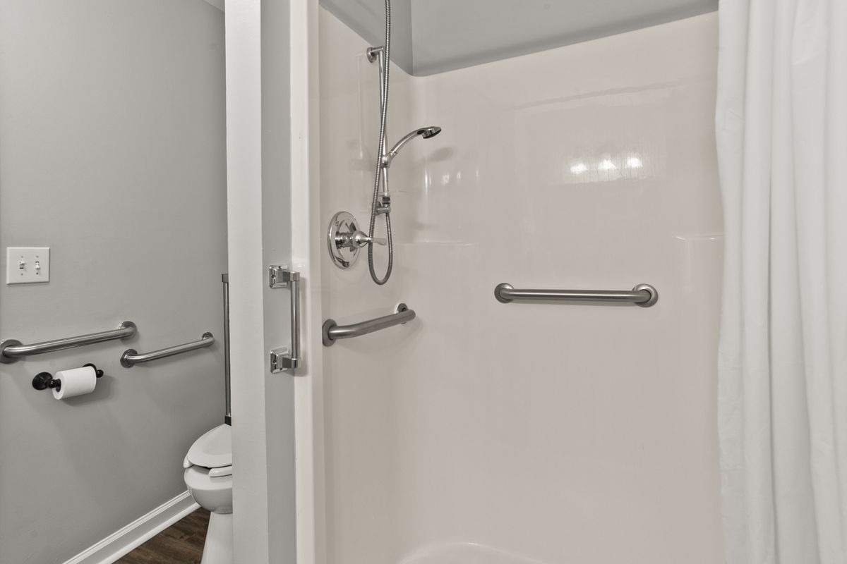 Bellevue Village At Neese Road 2