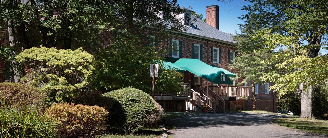 Scofield Manor 3