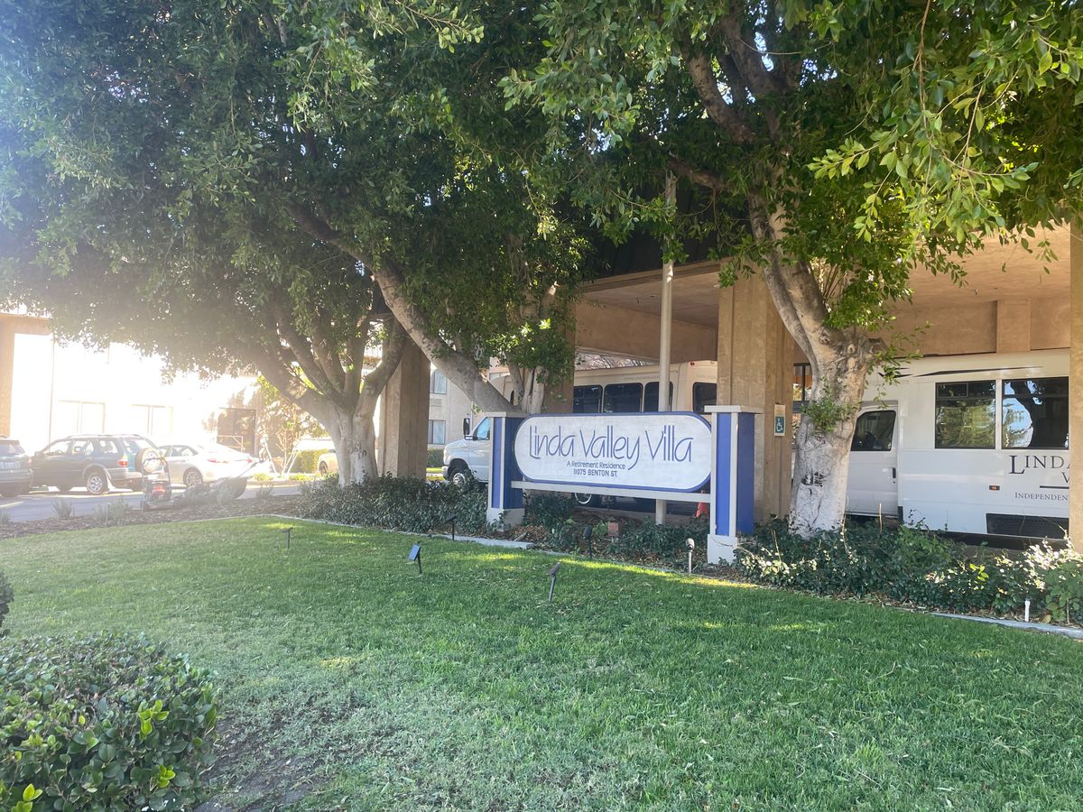 Linda Valley Villa 1