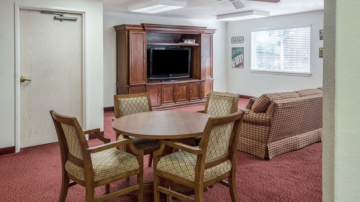 Asher Point Independent Living Of Mobile 4