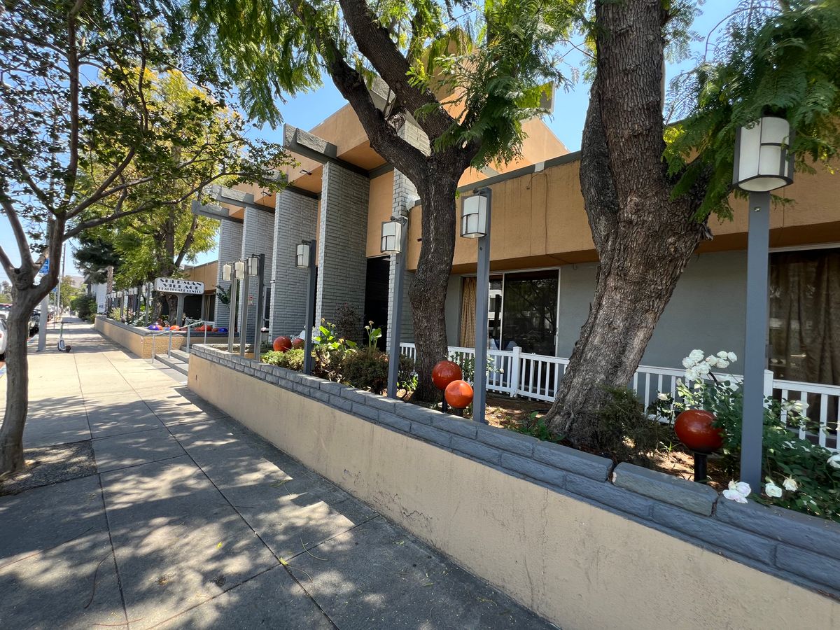 Holiday Manor Care Center 3